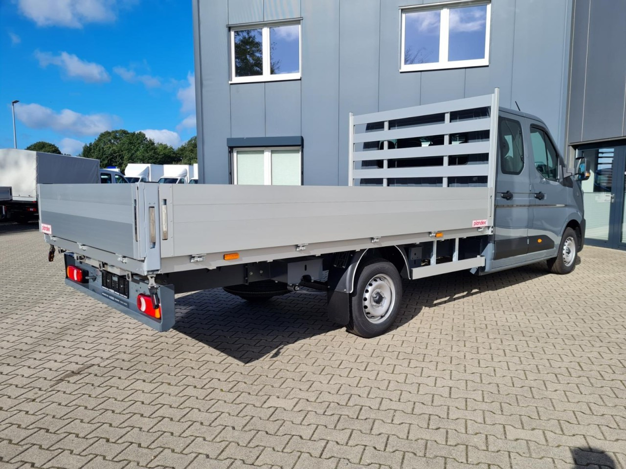Renault Master New 3,5t Doka dCi 170 L3H1 Lang - Utilitaire plateau, Utilitaire double cabine: photos 4 Renault Master New 3,5t Doka dCi 170 L3H1 Lang - Utilitaire plateau, Utilitaire double cabine: photos 4