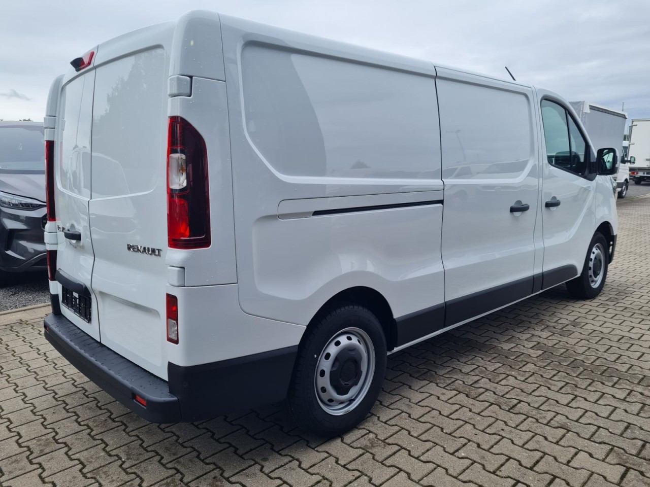 Renault Trafic Kühlkasten L2 KLIMA LED NAVI/APP PDC TEMPOMAT - Utilitaire frigorifique: photos 4 Renault Trafic Kühlkasten L2 KLIMA LED NAVI/APP PDC TEMPOMAT - Utilitaire frigorifique: photos 4