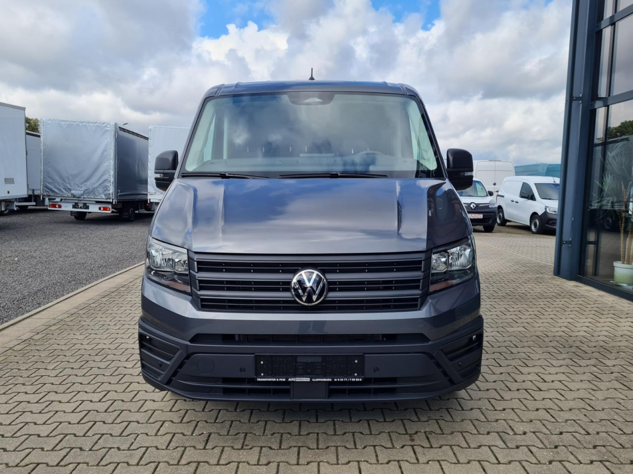 Volkswagen Crafter 35 Doka 7-Sitze MAXI L4 KLIMA TEMPOMAT - Utilitaire plateau, Utilitaire double cabine: photos 2 Volkswagen Crafter 35 Doka 7-Sitze MAXI L4 KLIMA TEMPOMAT - Utilitaire plateau, Utilitaire double cabine: photos 2