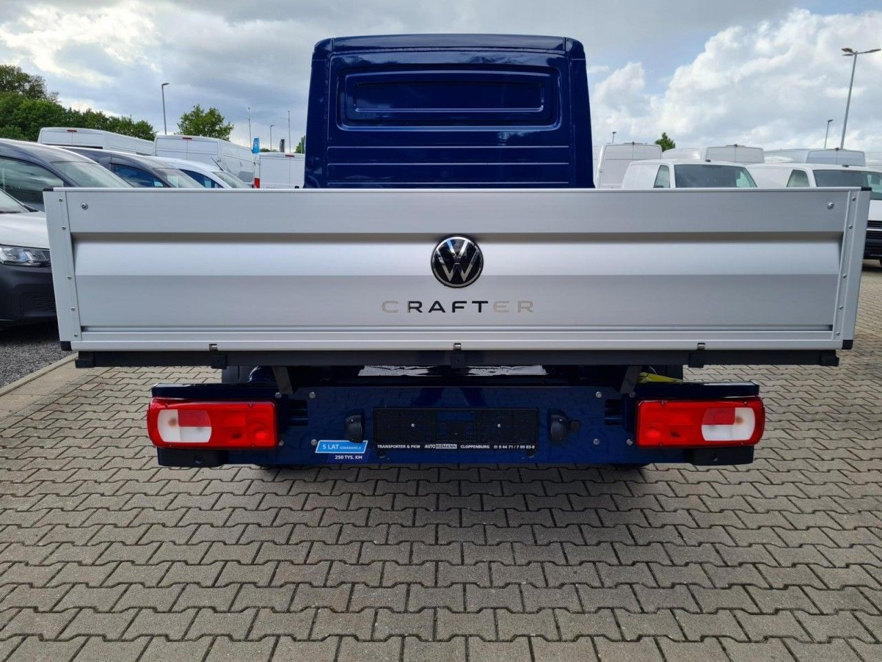 Volkswagen Crafter 35 Doka TDI MR KLIMA TEMPOMAT Navi App - Utilitaire plateau, Utilitaire double cabine: photos 5 Volkswagen Crafter 35 Doka TDI MR KLIMA TEMPOMAT Navi App - Utilitaire plateau, Utilitaire double cabine: photos 5