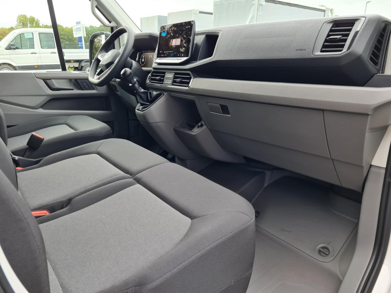 Utilitaire plateau, Utilitaire double cabine Volkswagen Crafter 35 Doka TDI Pritsche L4 AHK Komfortsitz: photos 9 Utilitaire plateau, Utilitaire double cabine Volkswagen Crafter 35 Doka TDI Pritsche L4 AHK Komfortsitz: photos 9
