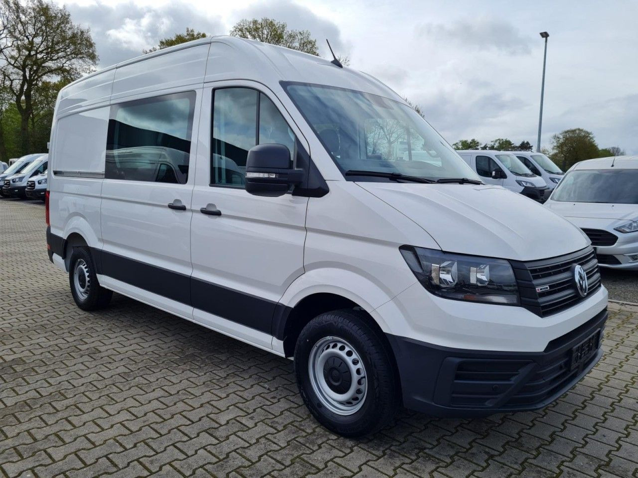 Volkswagen Crafter 35 Kasten PLUS MIXTO DOKA 4motion L3H3 - Fourgon utilitaire, Utilitaire double cabine: photos 3 Volkswagen Crafter 35 Kasten PLUS MIXTO DOKA 4motion L3H3 - Fourgon utilitaire, Utilitaire double cabine: photos 3