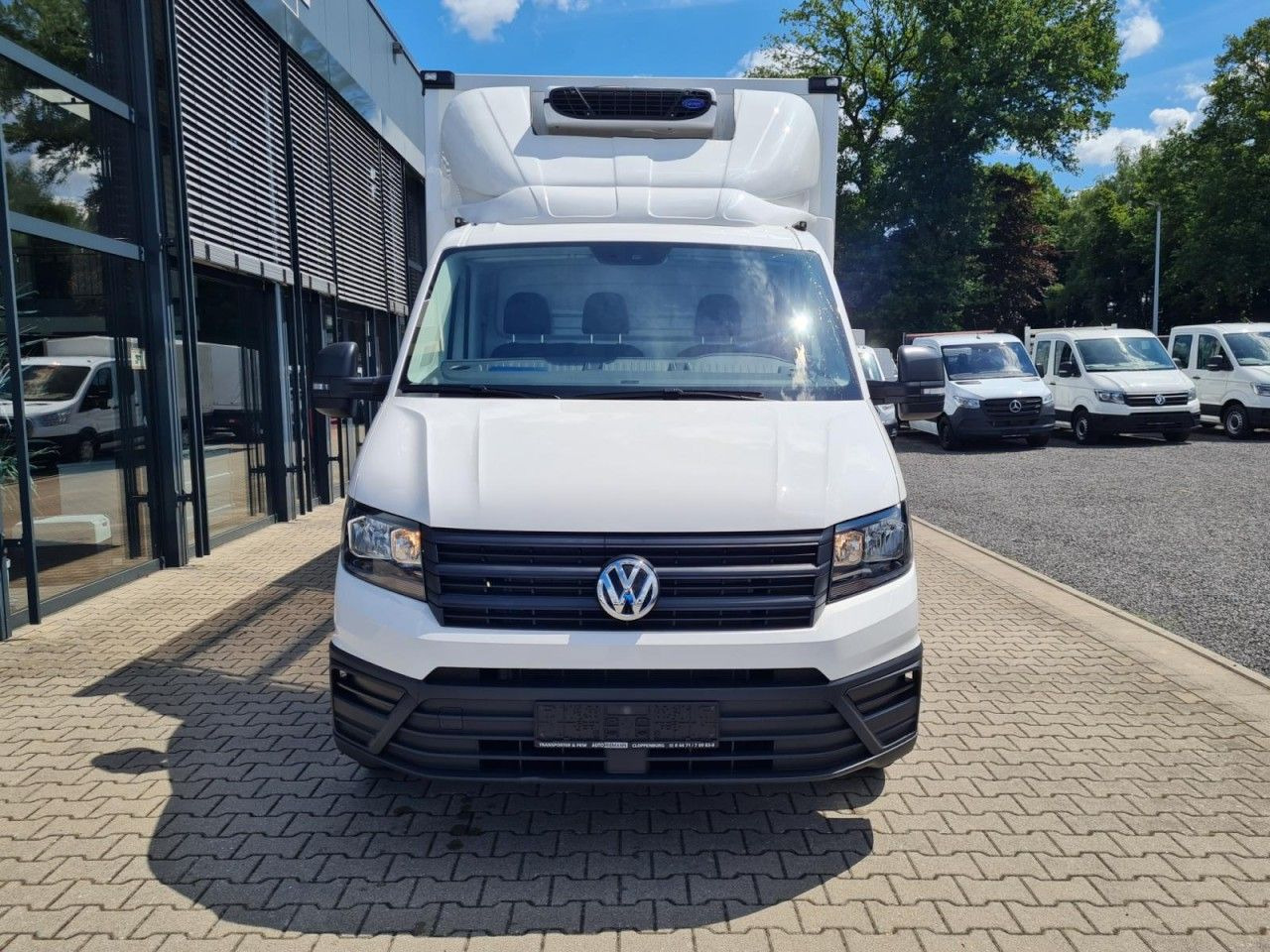 Volkswagen Crafter 35 Kühlkoffer Carrier Viento 300 Navi Ap - Utilitaire frigorifique: photos 2 Volkswagen Crafter 35 Kühlkoffer Carrier Viento 300 Navi Ap - Utilitaire frigorifique: photos 2