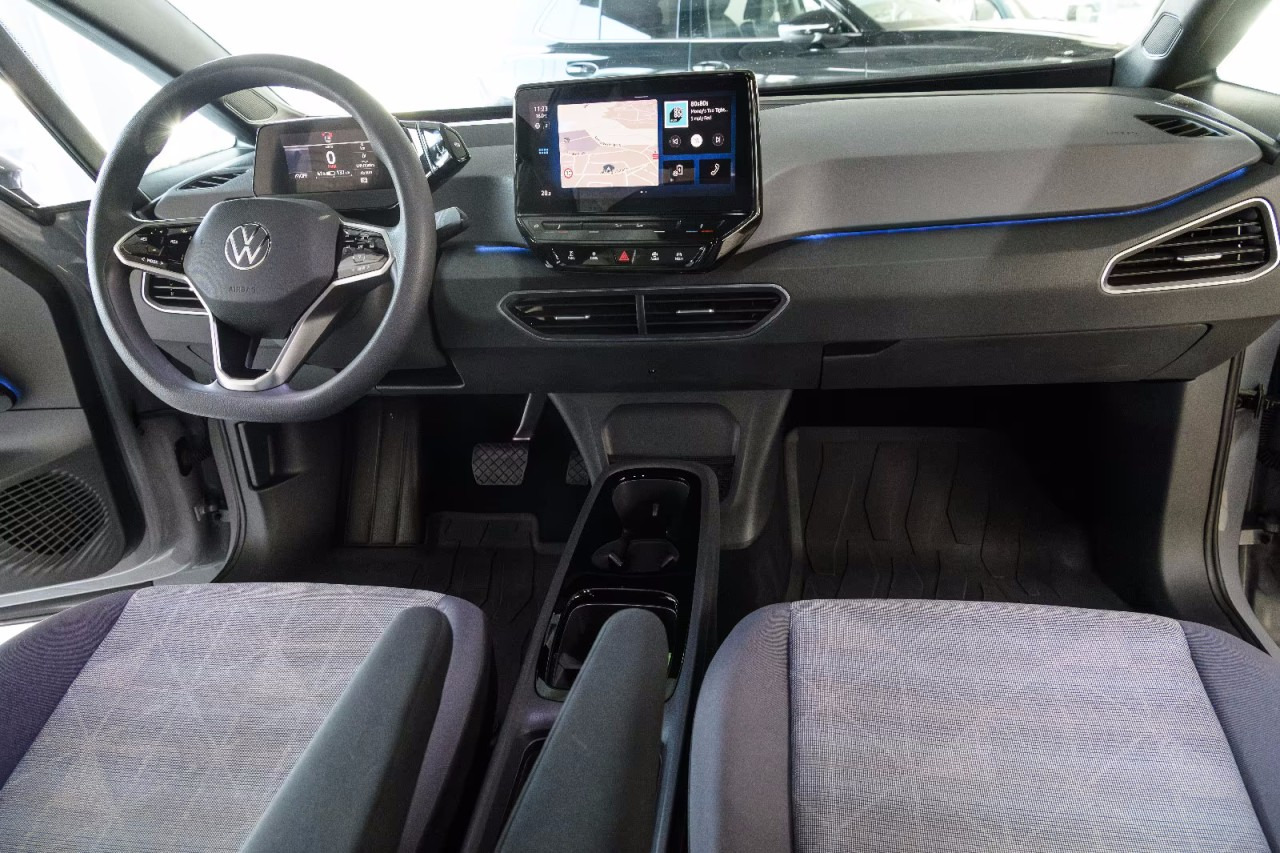 Volkswagen ID.3 Pro - Voiture: photos 4 Volkswagen ID.3 Pro - Voiture: photos 4