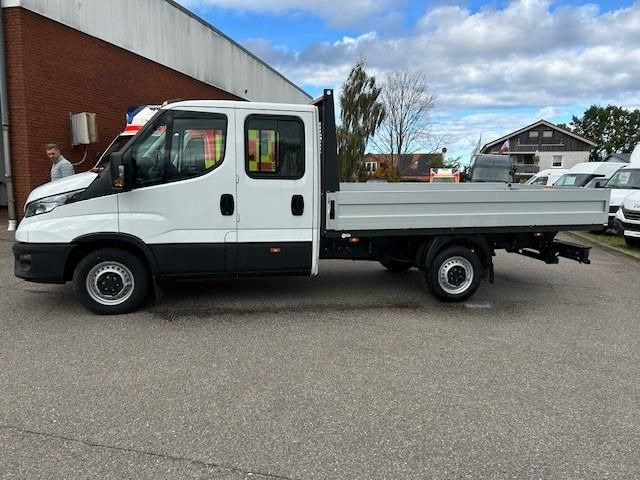 Iveco Daily 35S14EA8D Pritsche AHK 100 kW (136 PS)... - Utilitaire benne, Utilitaire double cabine: photos 4 Iveco Daily 35S14EA8D Pritsche AHK 100 kW (136 PS)... - Utilitaire benne, Utilitaire double cabine: photos 4