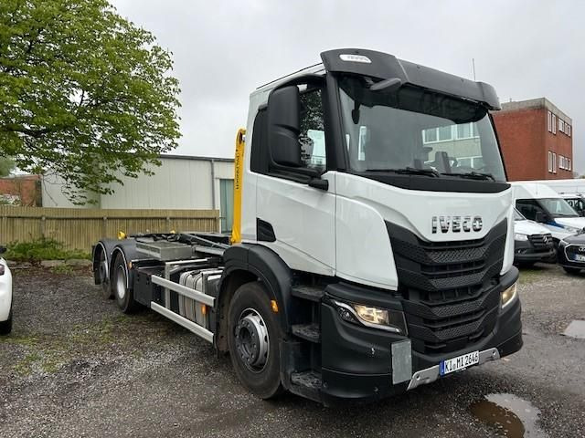 Iveco X-WAY AD280X46Y/PS ON Palfinger PH T20 SLD5 3... - Camion benne: photos 1 Iveco X-WAY AD280X46Y/PS ON Palfinger PH T20 SLD5 3... - Camion benne: photos 1