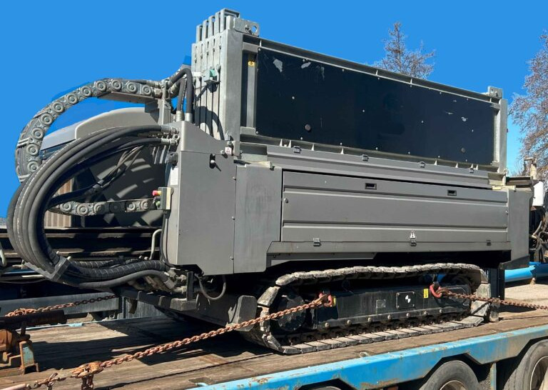 Tracto-Technik Grundodrill 15XPT – Horizontal directional drilling rig / Horizontalspülbohr-Gerä - Foreuse: photos 1 Tracto-Technik Grundodrill 15XPT – Horizontal directional drilling rig / Horizontalspülbohr-Gerä - Foreuse: photos 1