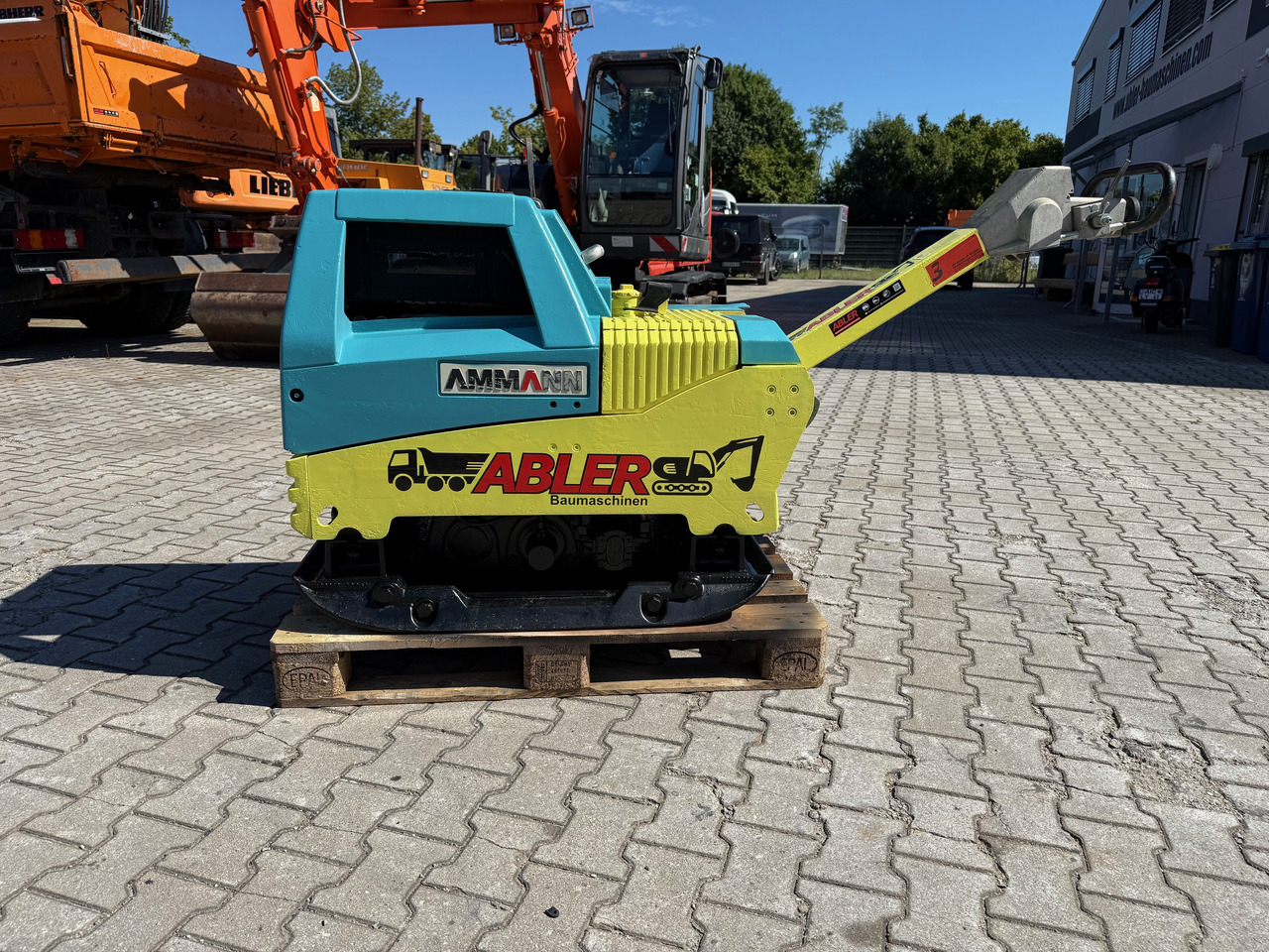 Ammann AVH 100-20 Rüttelplatte E-Start - Plaque vibrante: photos 4 Ammann AVH 100-20 Rüttelplatte E-Start - Plaque vibrante: photos 4