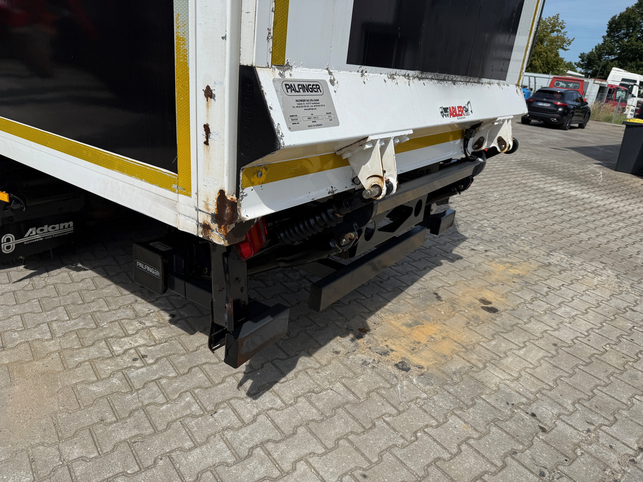Camion fourgon Mercedes-Benz 818 Atego Koffer LBW Palfinger ACC Unfall: photos 7