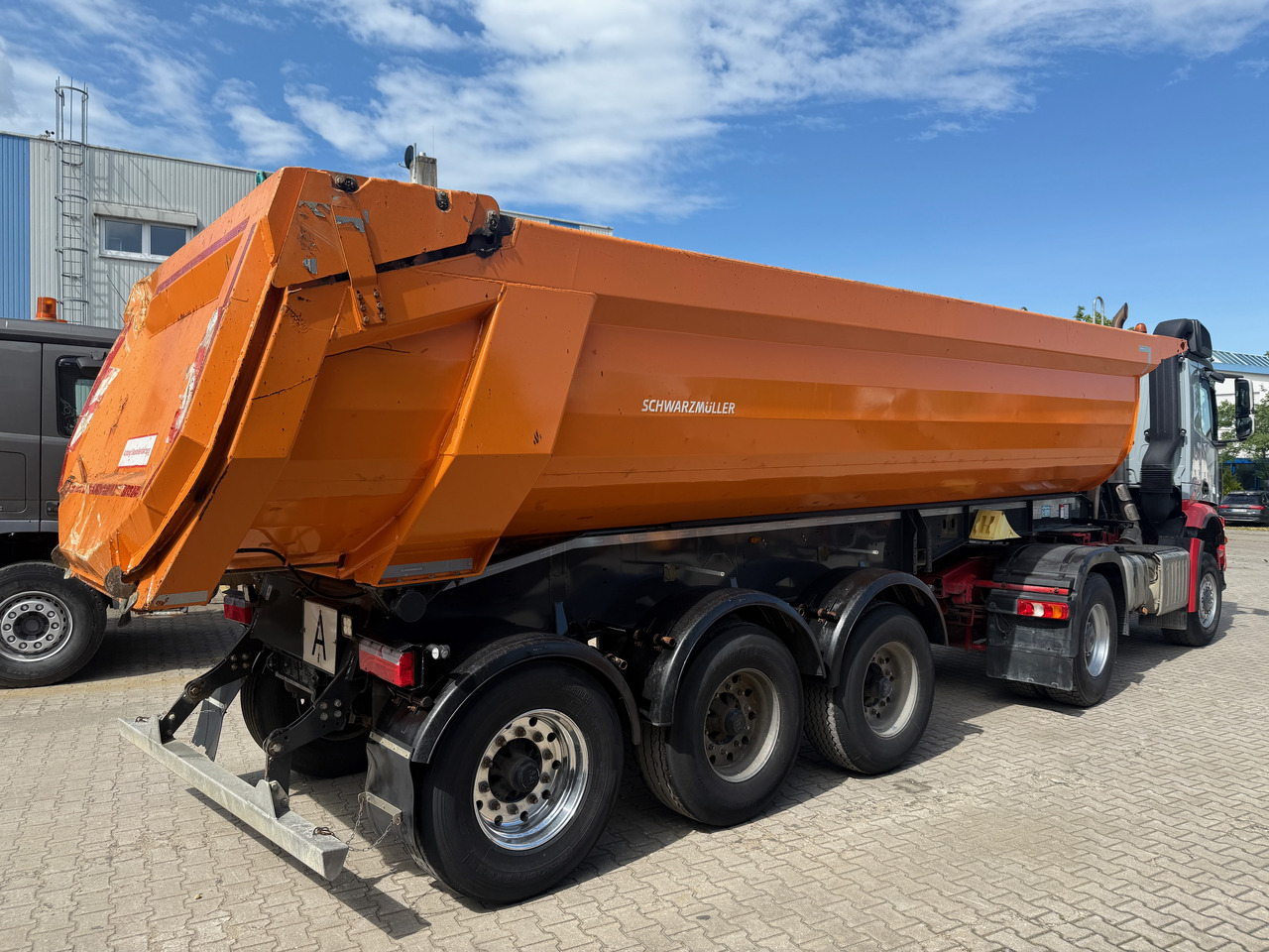 Schwarzmüller Kippauflieger Gesteinsmulde verstärkt Liftachse - Semi-remorque benne: photos 4 Schwarzmüller Kippauflieger Gesteinsmulde verstärkt Liftachse - Semi-remorque benne: photos 4