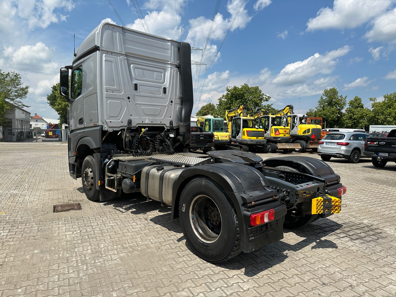 Mercedes-Benz 1845 Arocs SZM Kipphydraulik Mischerantrieb - Tracteur routier: photos 5 Mercedes-Benz 1845 Arocs SZM Kipphydraulik Mischerantrieb - Tracteur routier: photos 5
