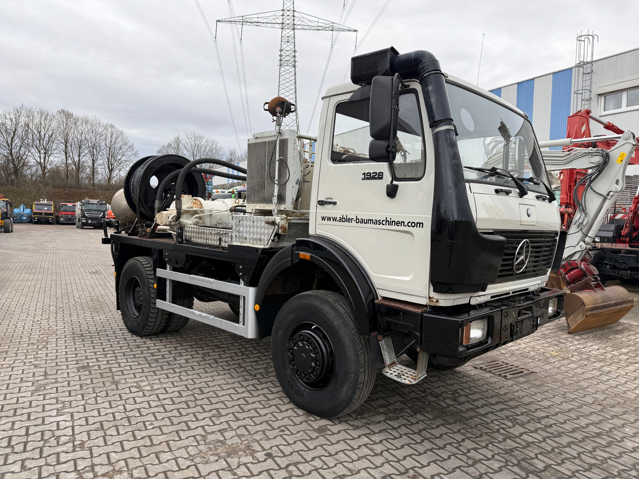 MErcedes-Benz 1928 NG V8 4x4 Uraca Hochdruckpumpe KD412 - Véhicule de voirie/ Spécial, Camion: photos 3 MErcedes-Benz 1928 NG V8 4x4 Uraca Hochdruckpumpe KD412 - Véhicule de voirie/ Spécial, Camion: photos 3
