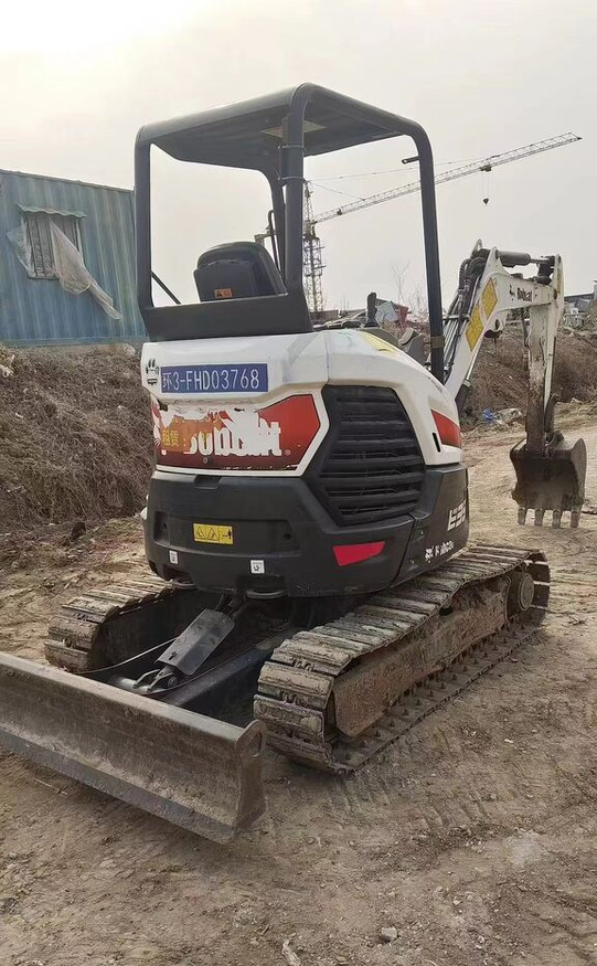 Bobcat E35 - Mini pelle: photos 4 Bobcat E35 - Mini pelle: photos 4