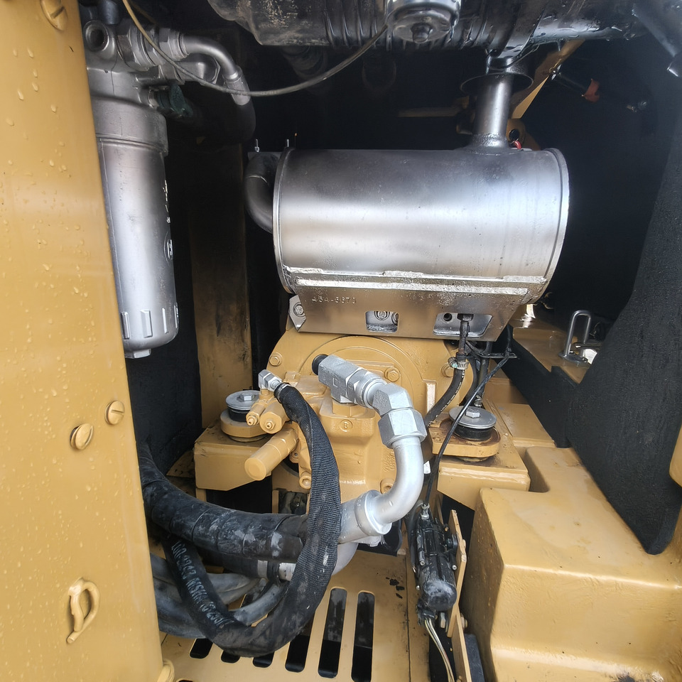 Mini pelle CATERPILLAR 306E2: photos 12 Mini pelle CATERPILLAR 306E2: photos 12