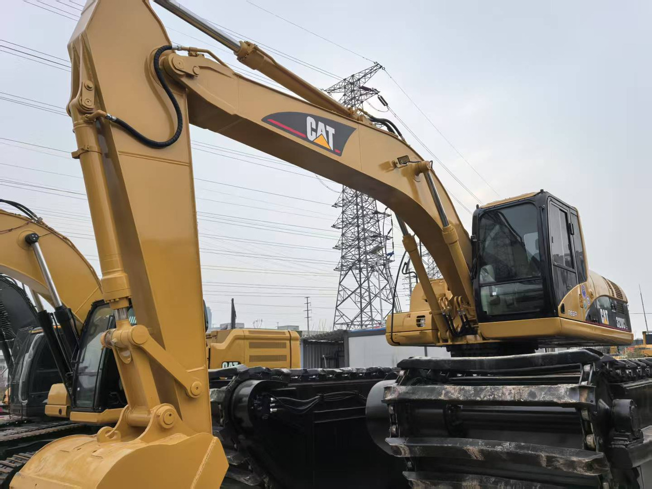 CATERPILLAR 320CL amphibious - Excavatrice amphibie: photos 5 CATERPILLAR 320CL amphibious - Excavatrice amphibie: photos 5