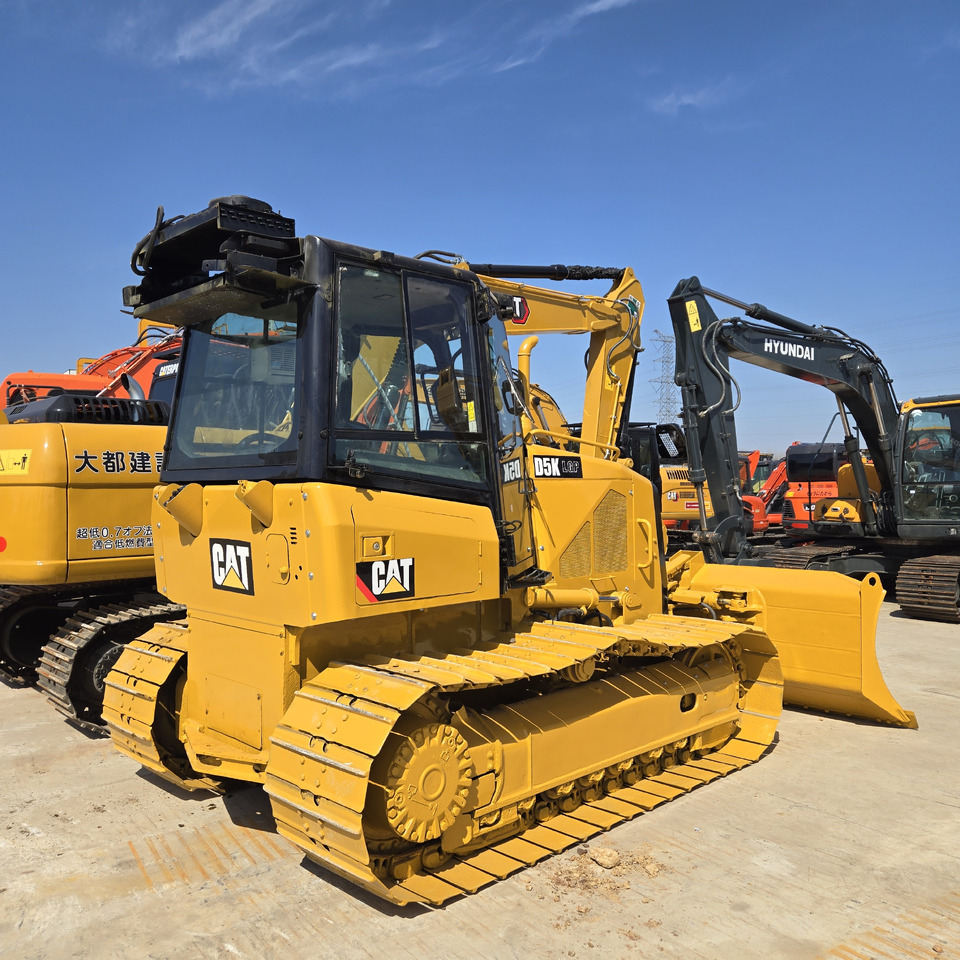 CATERPILLAR D5K - Bulldozer: photos 4 CATERPILLAR D5K - Bulldozer: photos 4