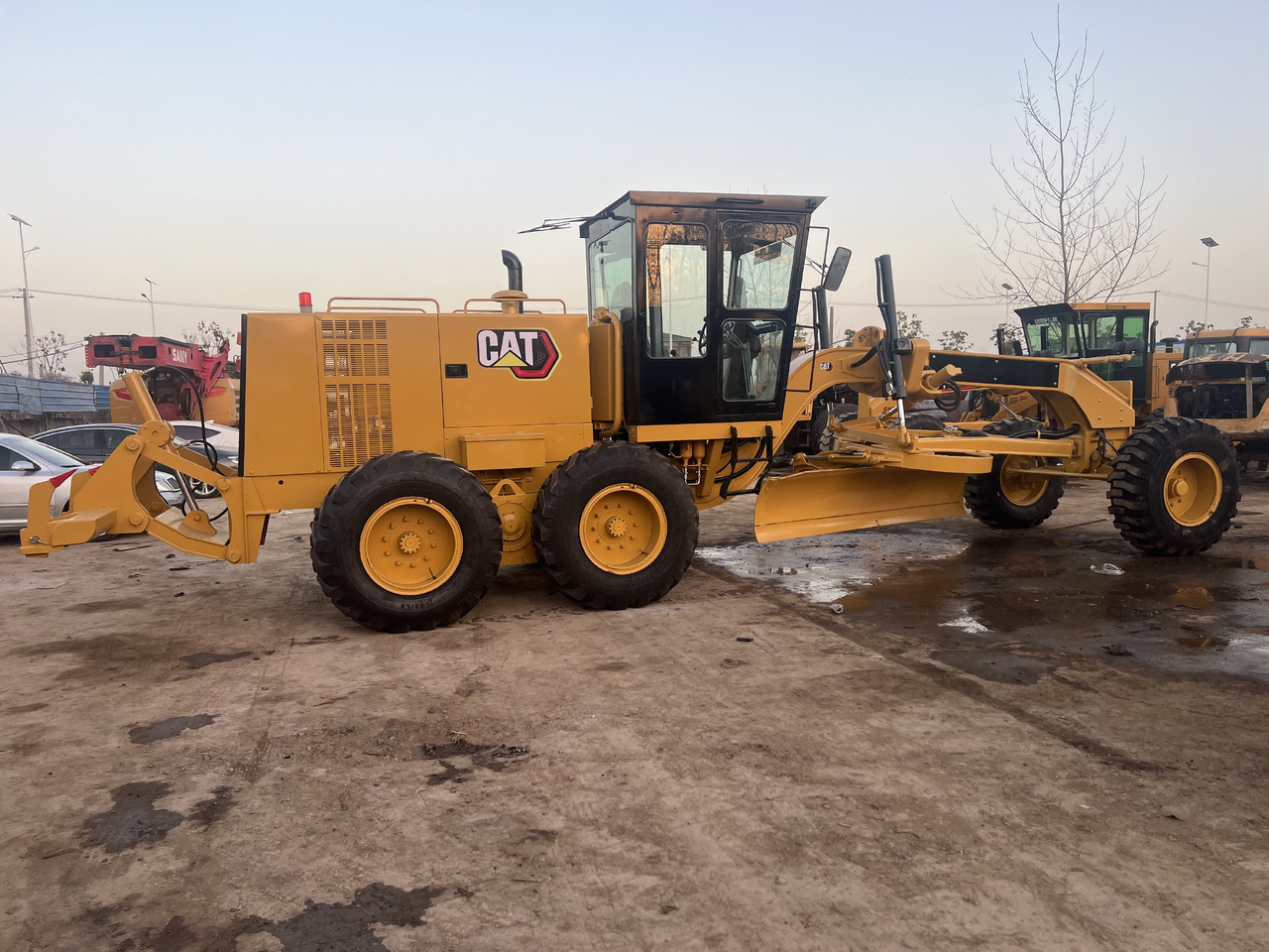 Caterpillar 140H - Niveleuse: photos 5 Caterpillar 140H - Niveleuse: photos 5