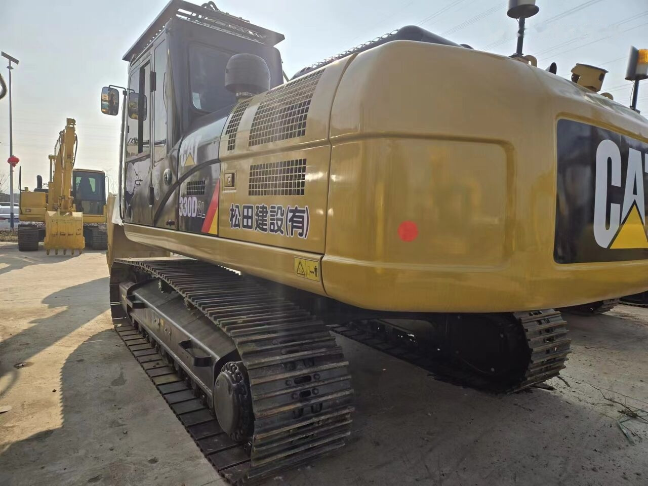 Caterpillar 330D2L - Pelle sur chenille: photos 4 Caterpillar 330D2L - Pelle sur chenille: photos 4