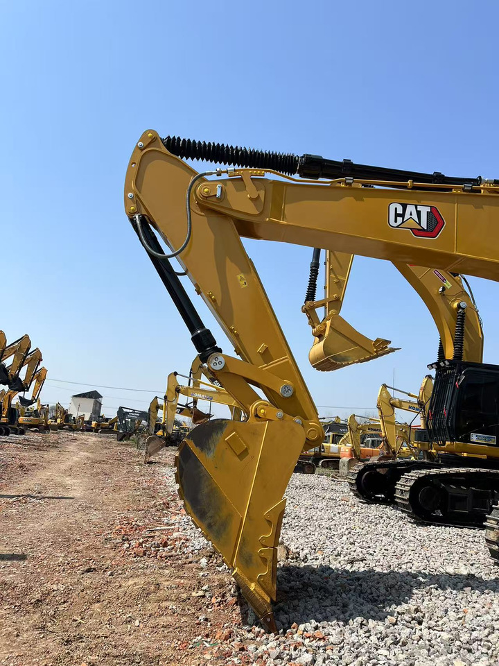 Caterpillar 345GC - Pelle sur chenille: photos 3 Caterpillar 345GC - Pelle sur chenille: photos 3
