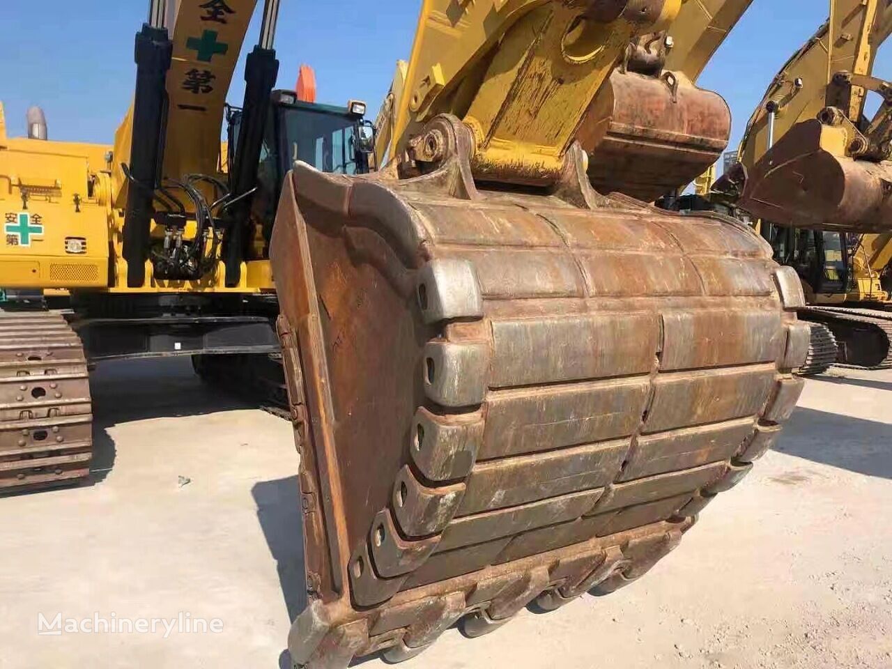 Caterpillar 374D - Pelle sur chenille: photos 3 Caterpillar 374D - Pelle sur chenille: photos 3
