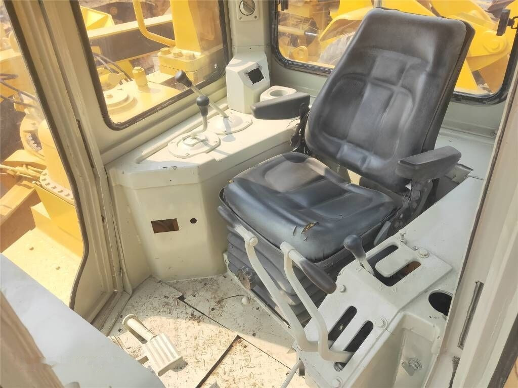 Caterpillar D 7 H - Bulldozer: photos 5 Caterpillar D 7 H - Bulldozer: photos 5