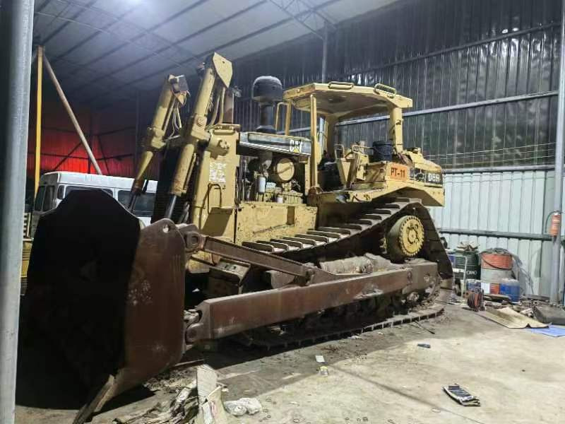 Caterpillar D8R - Bulldozer: photos 4 Caterpillar D8R - Bulldozer: photos 4