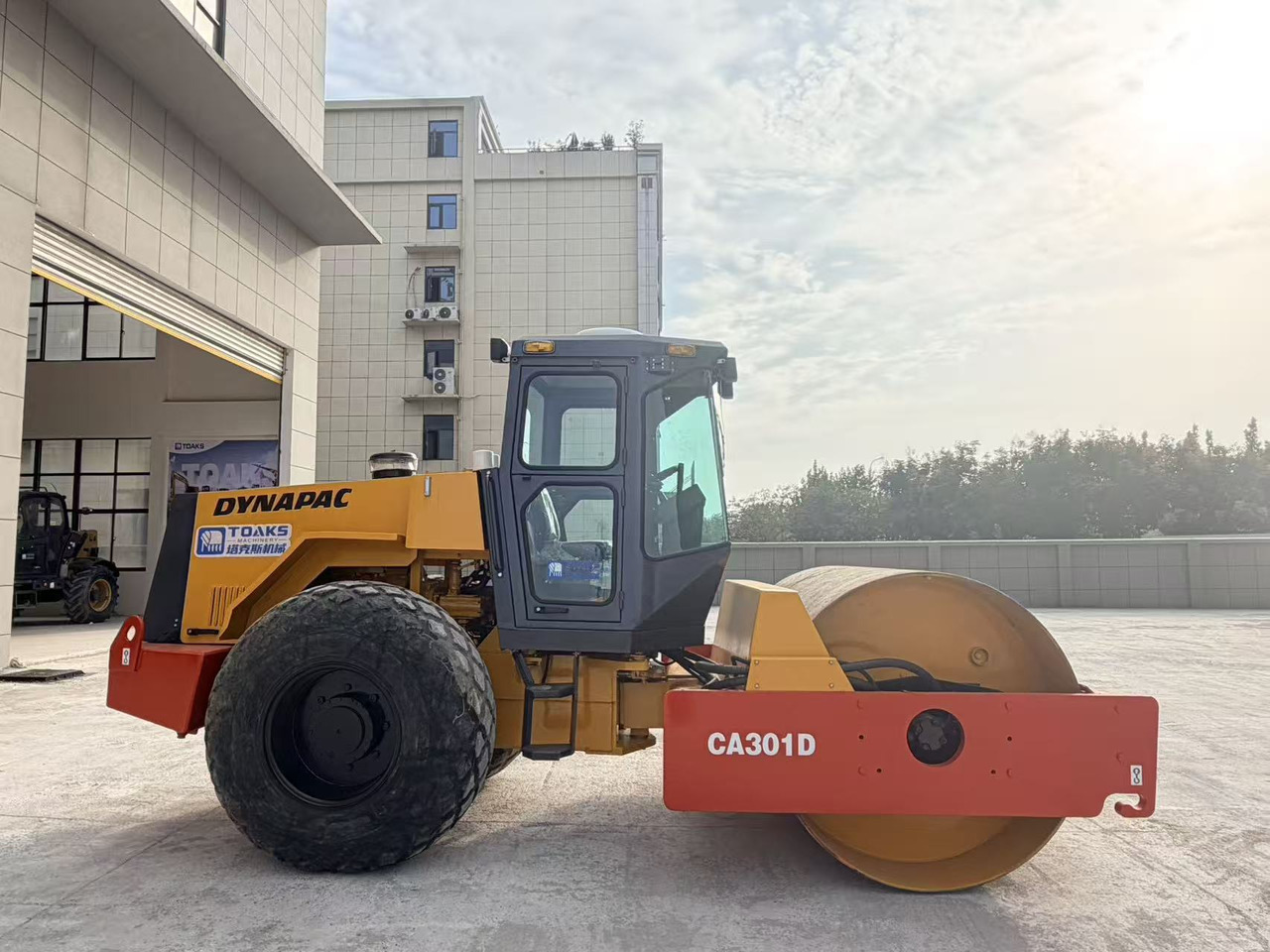 DYNAPAC CA301D - Rouleau compresseur: photos 3 DYNAPAC CA301D - Rouleau compresseur: photos 3