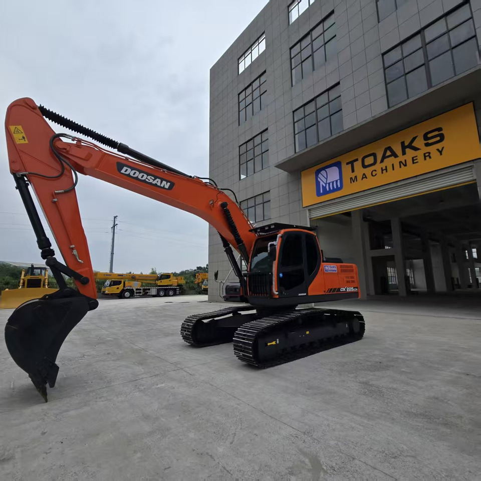 Doosan DX225 - Pelle: photos 2 Doosan DX225 - Pelle: photos 2
