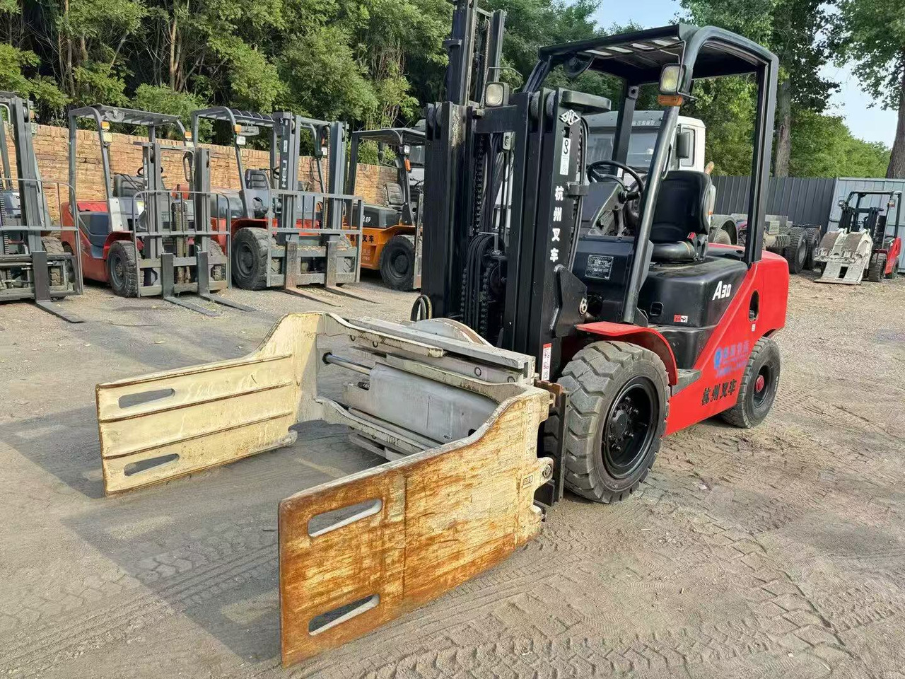 HangCha A30 - Chariot élévateur diesel: photos 2 HangCha A30 - Chariot élévateur diesel: photos 2