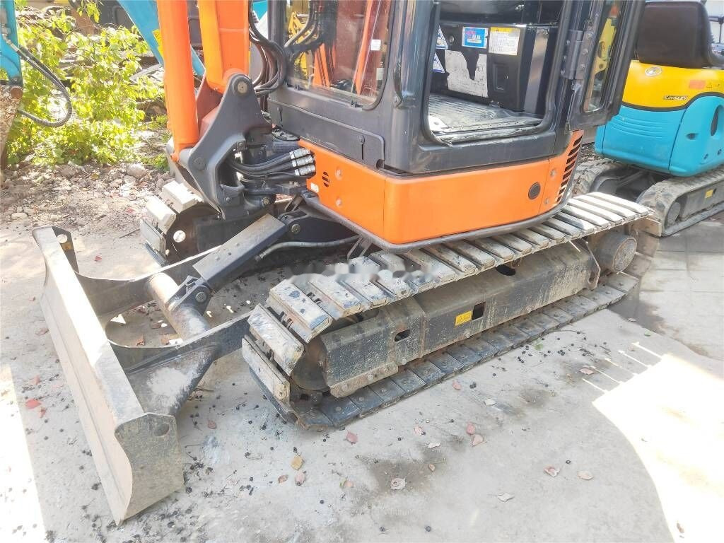Mini pelle Hitachi ZX 30: photos 5