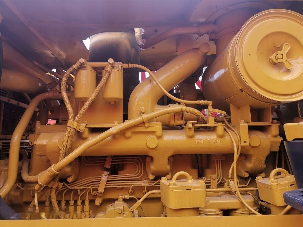 Komatsu D155A-2 - Bulldozer: photos 4 Komatsu D155A-2 - Bulldozer: photos 4