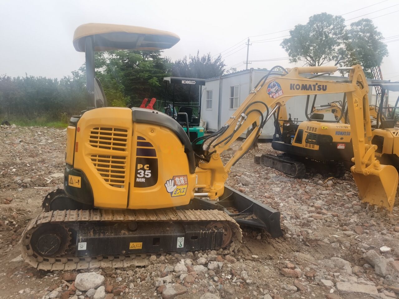Komatsu PC35MR - Mini pelle: photos 2 Komatsu PC35MR - Mini pelle: photos 2