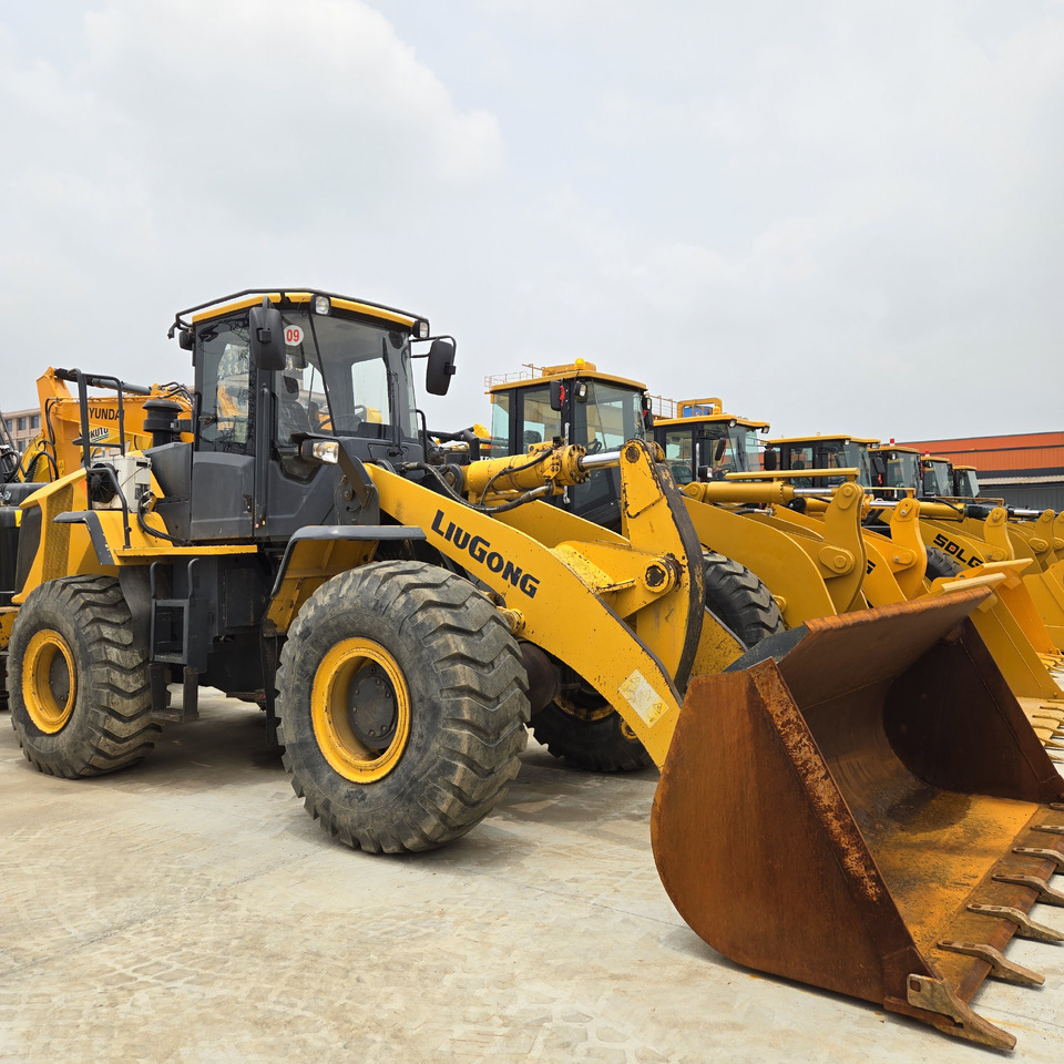 LIUGONG 856H - Chargeuse sur pneus: photos 2 LIUGONG 856H - Chargeuse sur pneus: photos 2