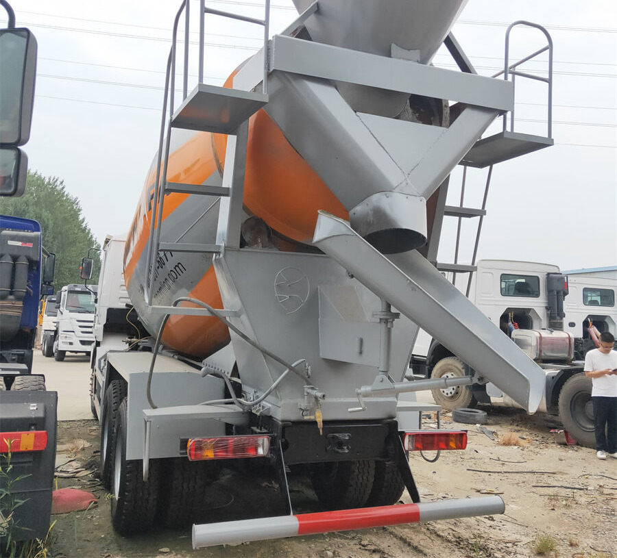 Shacman F3000 - Camion malaxeur: photos 3 Shacman F3000 - Camion malaxeur: photos 3