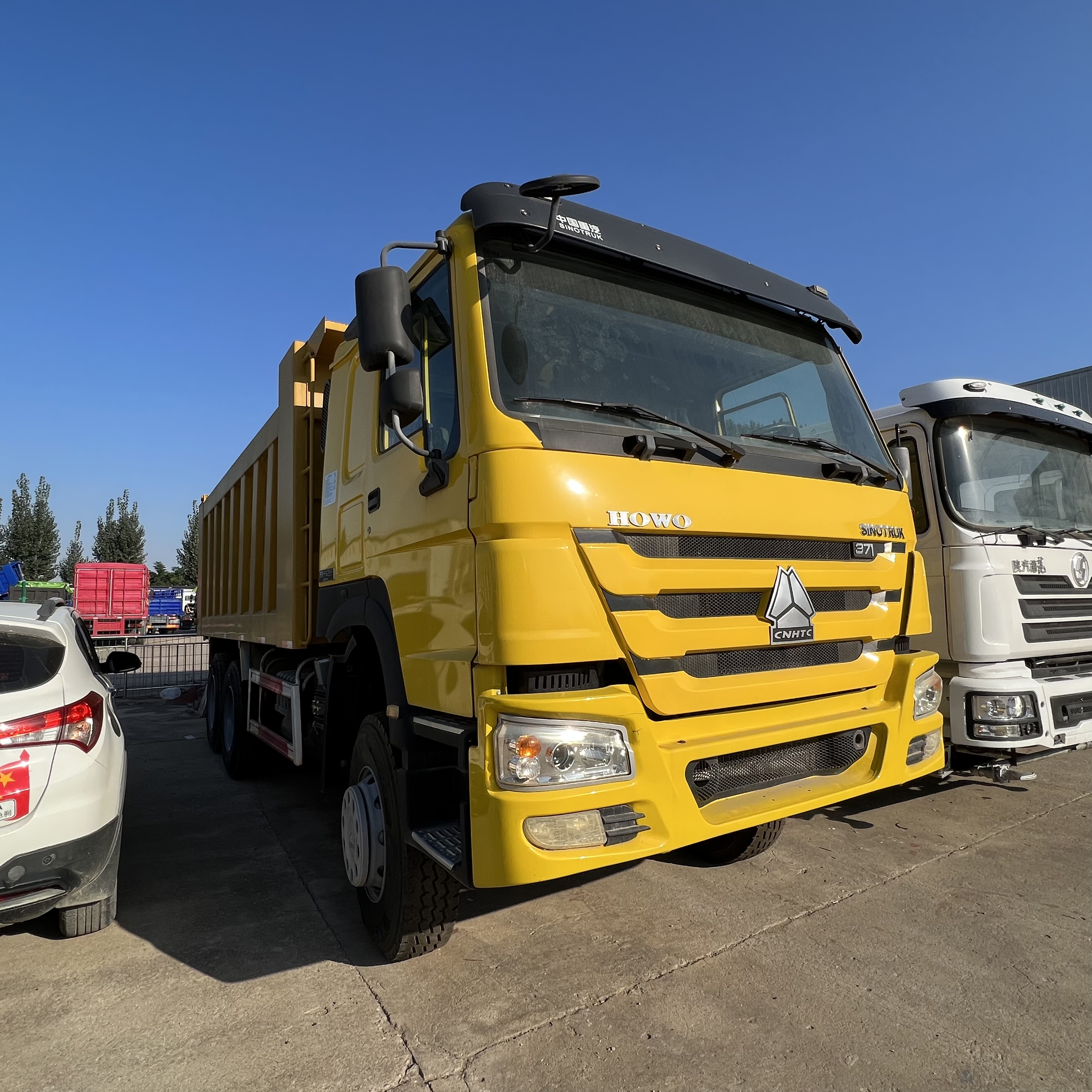 Camion benne Sinotruk HOWO 371 6*4 Dump truck: photos 6 Camion benne Sinotruk HOWO 371 6*4 Dump truck: photos 6