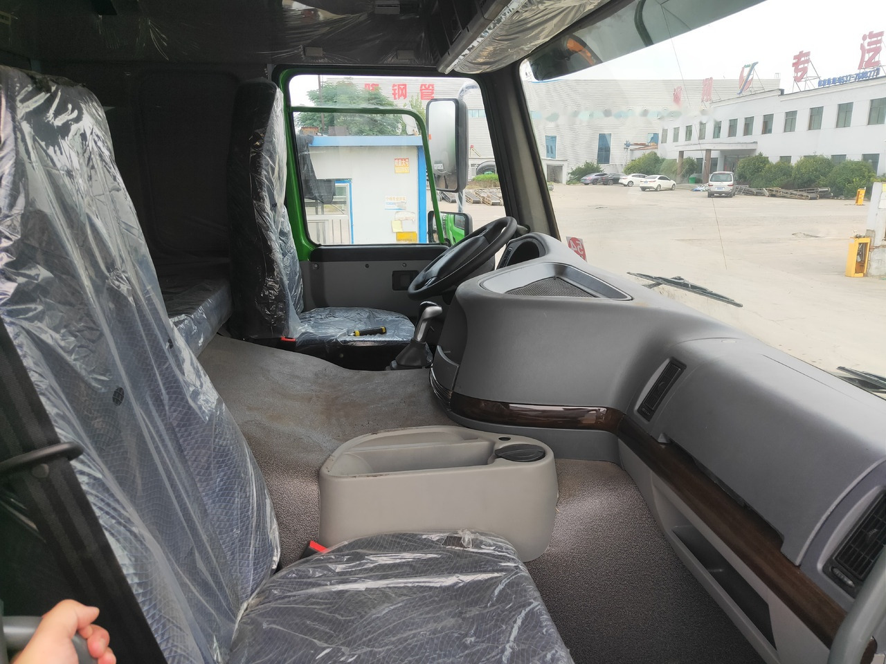 Sinotruk HOWO 371 6*4 Dump truck - Camion benne: photos 4 Sinotruk HOWO 371 6*4 Dump truck - Camion benne: photos 4