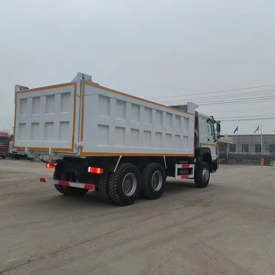 Camion benne Sinotruk HOWO 6*4 Dump truck: photos 7