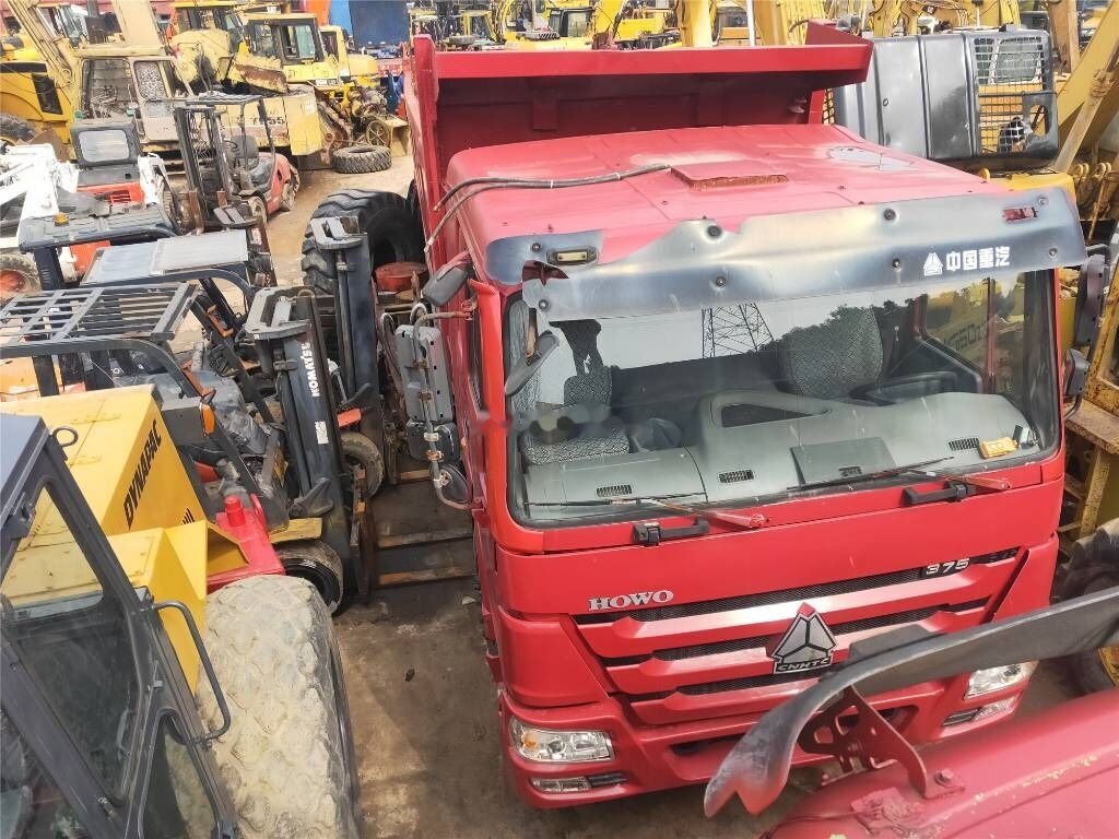 Sinotruk HOWO 8*4 Dump truck - Camion benne: photos 2 Sinotruk HOWO 8*4 Dump truck - Camion benne: photos 2