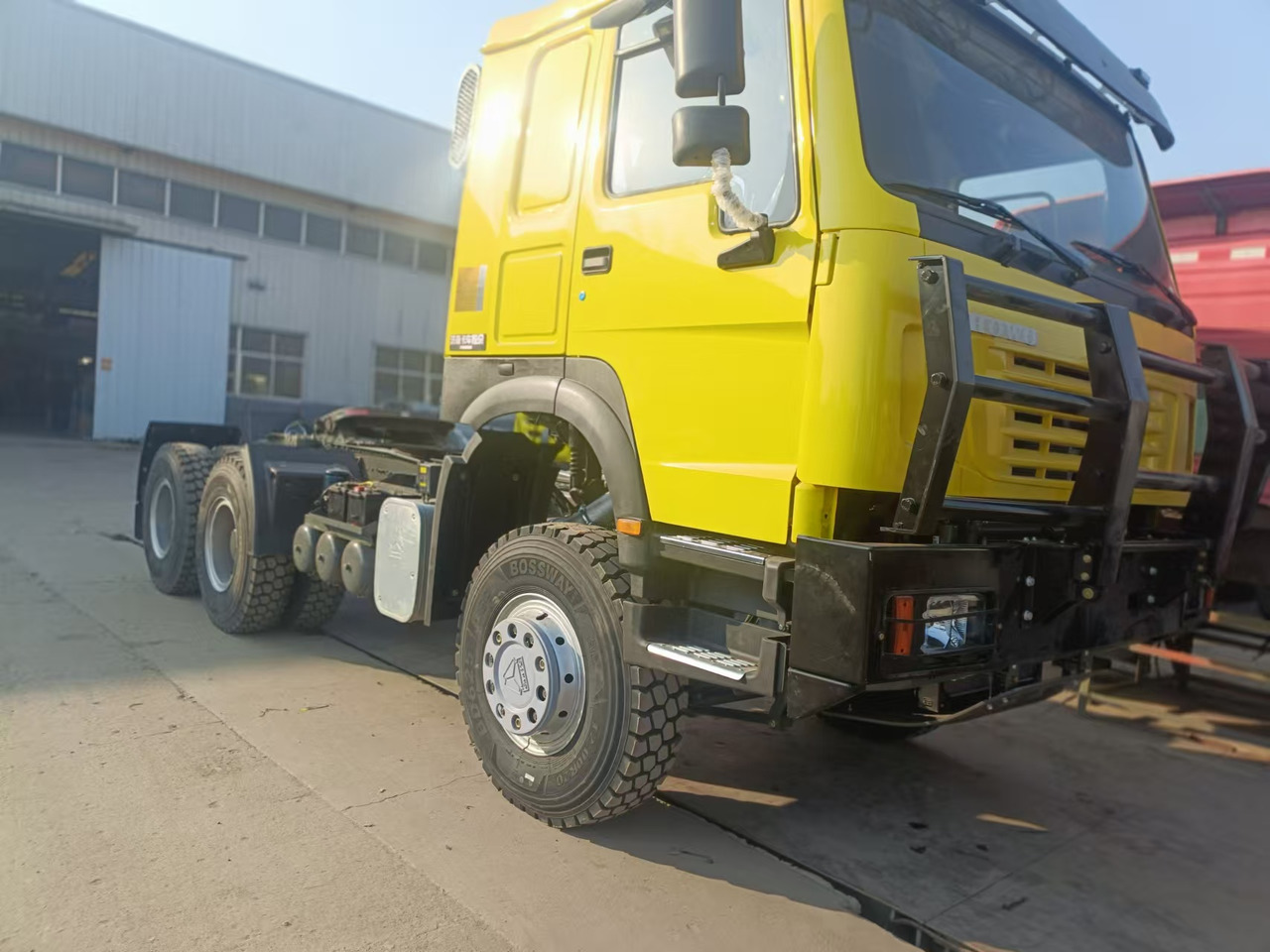 Sinotruk HOWO 430 6*4 Tractor - Tracteur routier: photos 4 Sinotruk HOWO 430 6*4 Tractor - Tracteur routier: photos 4