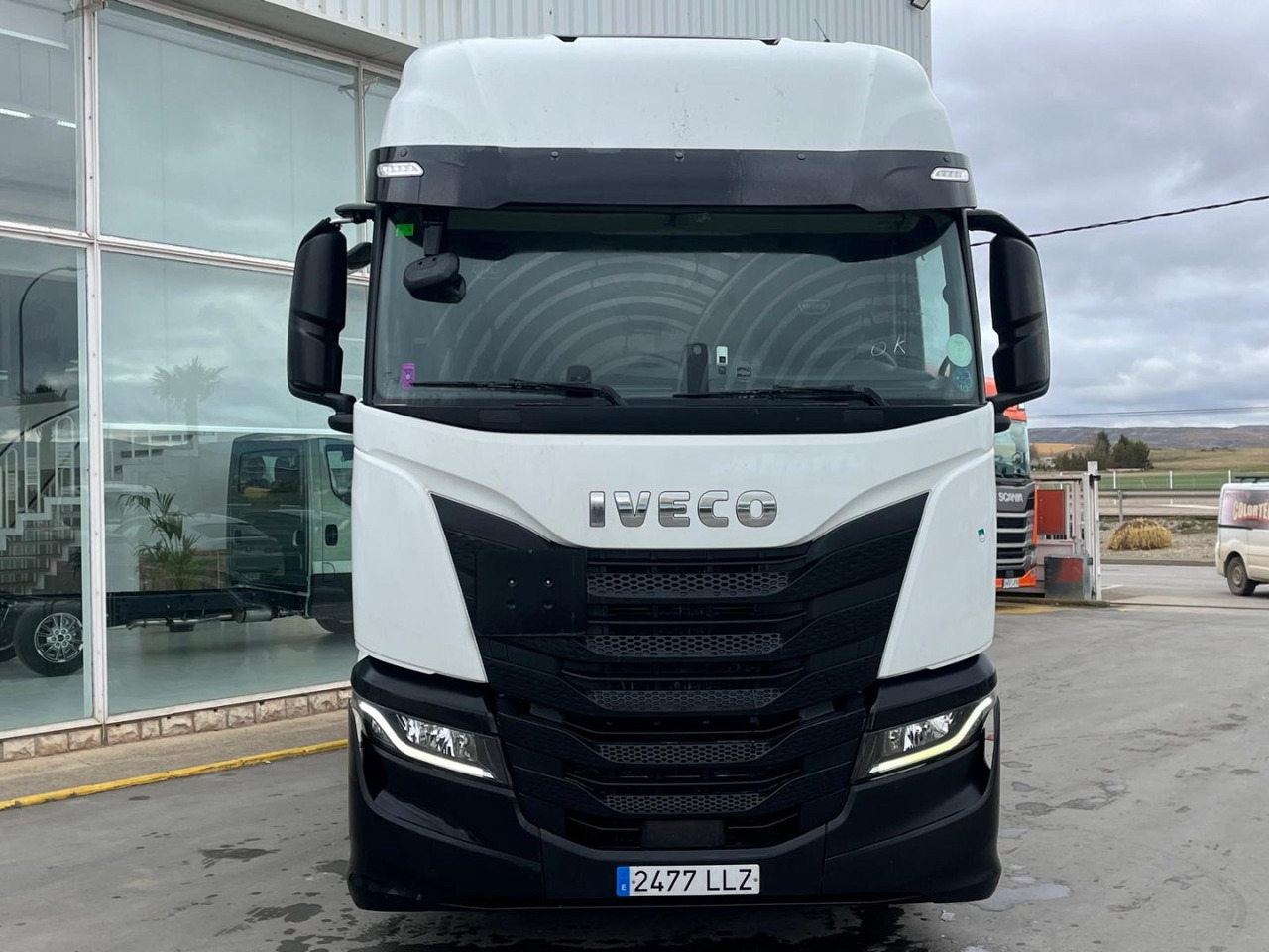 Cabeza Tractora IVECO 460 AUTOMATICO, INTARDER . ADR - Tracteur routier: photos 2 Cabeza Tractora IVECO 460 AUTOMATICO, INTARDER . ADR - Tracteur routier: photos 2