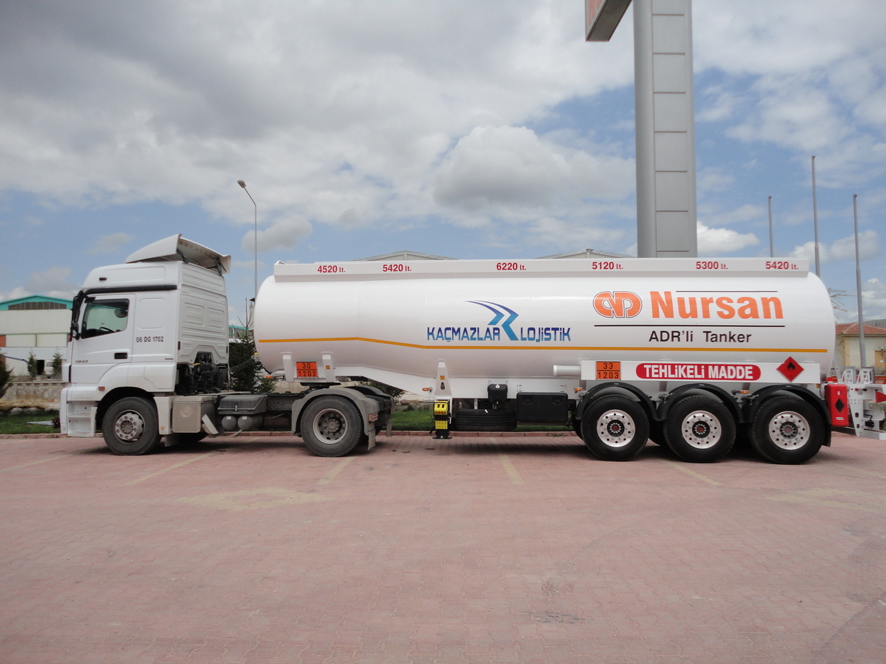 NURSAN Steel Tanker - Semi-remorque citerne: photos 1 NURSAN Steel Tanker - Semi-remorque citerne: photos 1