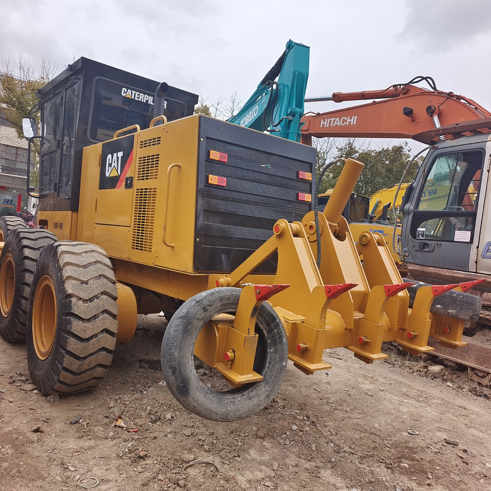 CAT 140K 140H 140G - Niveleuse: photos 5 CAT 140K 140H 140G - Niveleuse: photos 5