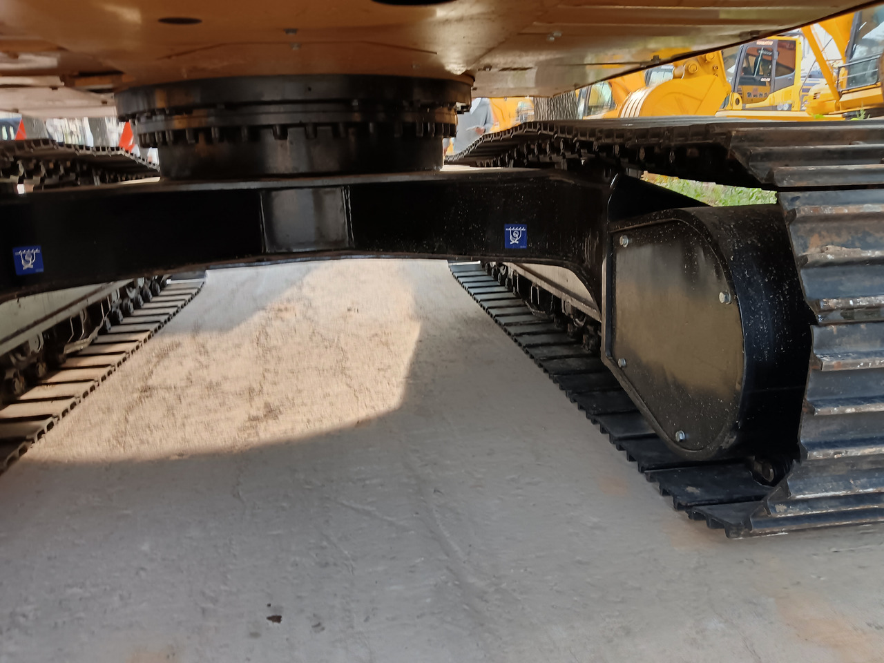 Pelle sur chenille CAT 320D2L: photos 7