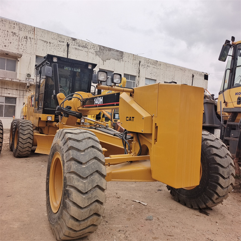 CATERPILLAR 140H CAT 140K 140G - Niveleuse: photos 1 CATERPILLAR 140H CAT 140K 140G - Niveleuse: photos 1