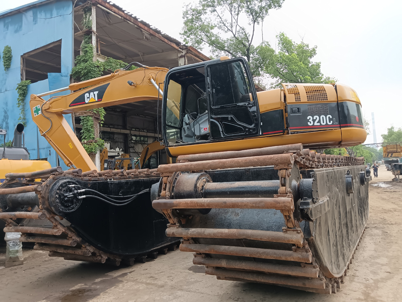 CATERPILLAR 320CL CAT 320 DREDGER - Excavatrice amphibie: photos 4 CATERPILLAR 320CL CAT 320 DREDGER - Excavatrice amphibie: photos 4