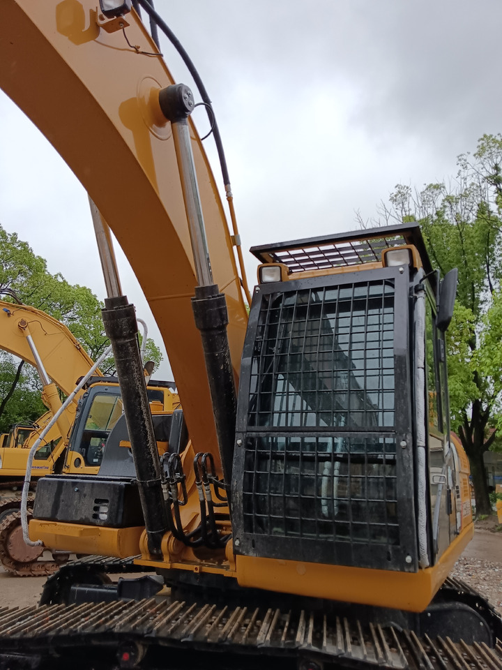 CATERPILLAR 324D 2 L - Pelle sur chenille: photos 5 CATERPILLAR 324D 2 L - Pelle sur chenille: photos 5