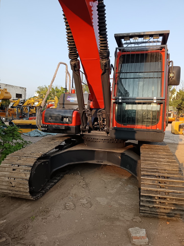 DOOSAN DX225LC-9C DX225 LCA - Pelle sur chenille: photos 3 DOOSAN DX225LC-9C DX225 LCA - Pelle sur chenille: photos 3