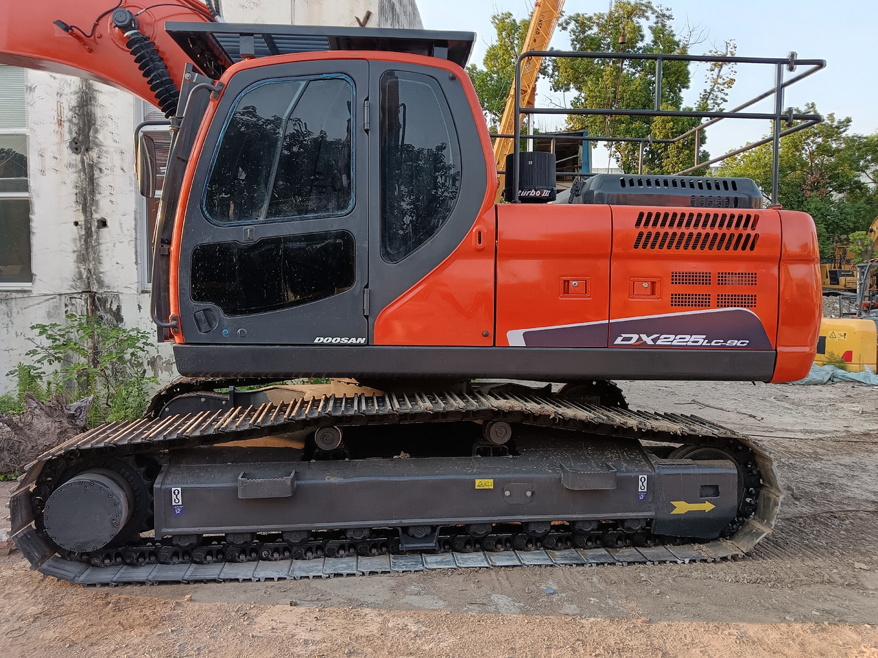 DOOSAN DX225LC-9C DX225 LCA - Pelle sur chenille: photos 1 DOOSAN DX225LC-9C DX225 LCA - Pelle sur chenille: photos 1