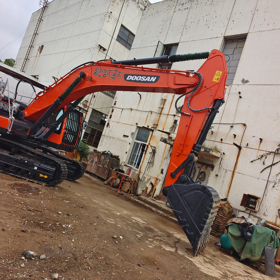 DOOSAN DX340 LCA DX 340 LC - 9C - Pelle sur chenille: photos 4 DOOSAN DX340 LCA DX 340 LC - 9C - Pelle sur chenille: photos 4
