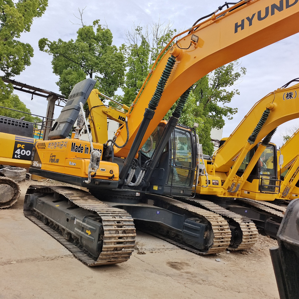 HYUNDAI 305LC-9S 305LC - 9T - Pelle sur chenille: photos 3 HYUNDAI 305LC-9S 305LC - 9T - Pelle sur chenille: photos 3